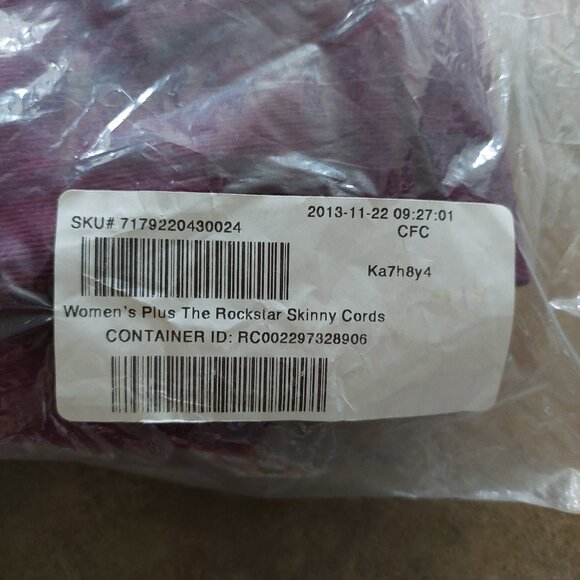 old navy womens Velvet jeans Size 24 Plus - Picture 7 of 7